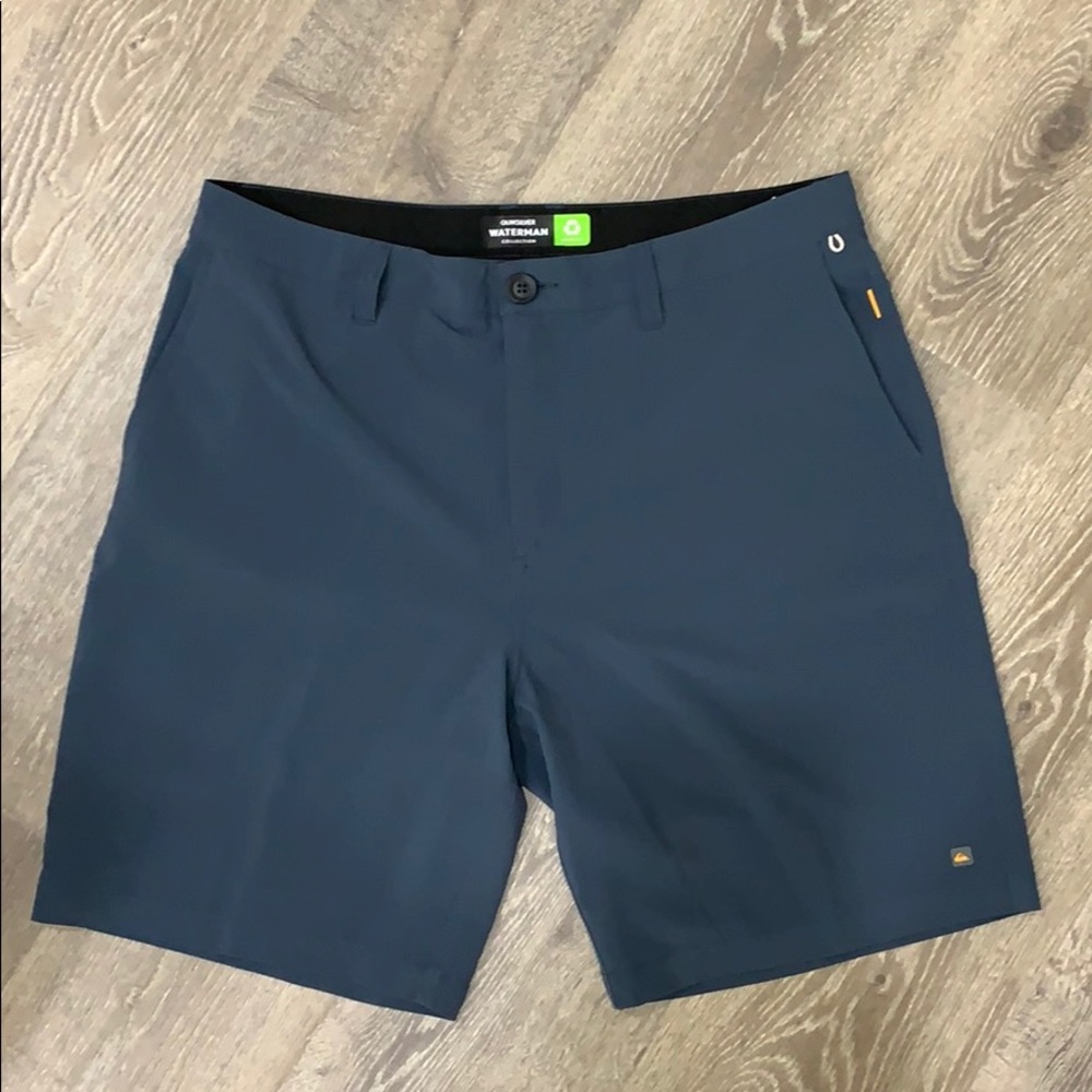 Men’s Quicksilver Waterman Shorts w/utility pocket